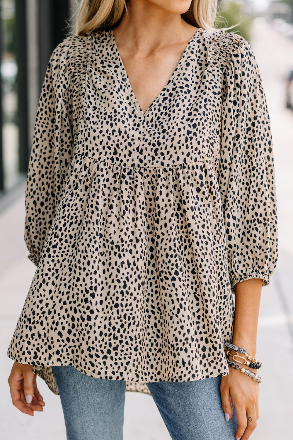 Animal Print V-Neck Three-Quarter Sleeve Blouse – Stylish and Comfortable for Any Occasion