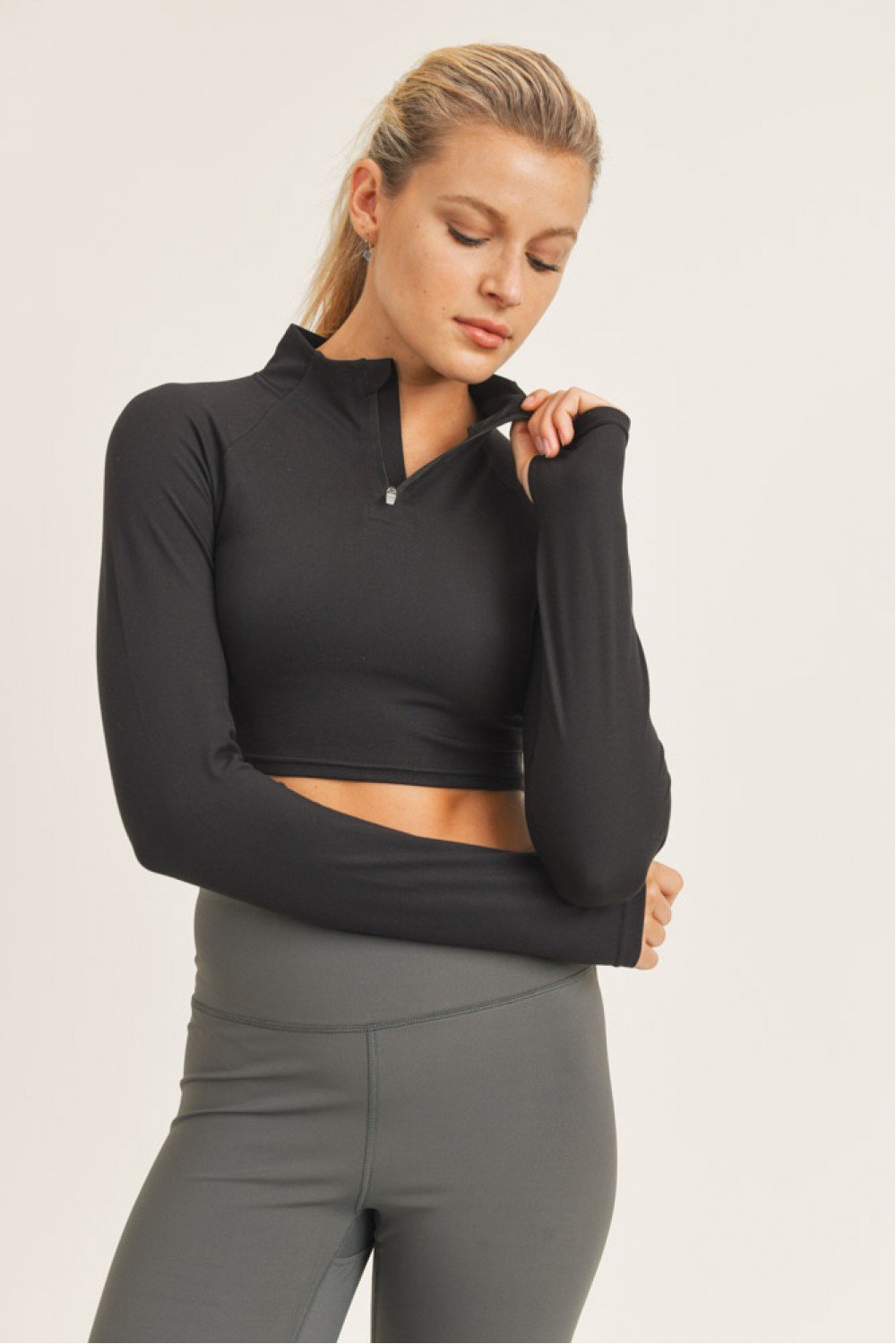 High-Neck Cropped Active Top with Long Sleeves & Thumbholes